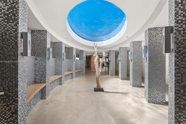 900 Biscayne Blvd PH6201, Miami, FL 33132