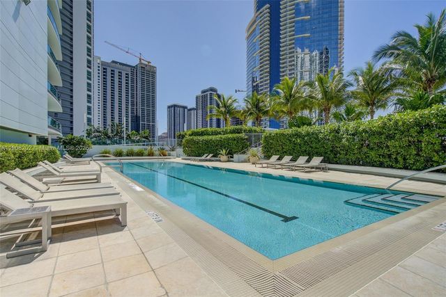 900 Biscayne Blvd PH6201, Miami, FL 33132