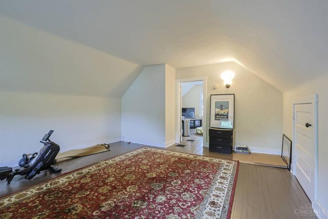 1268 Delta Avenue, Cincinnati, OH 45208