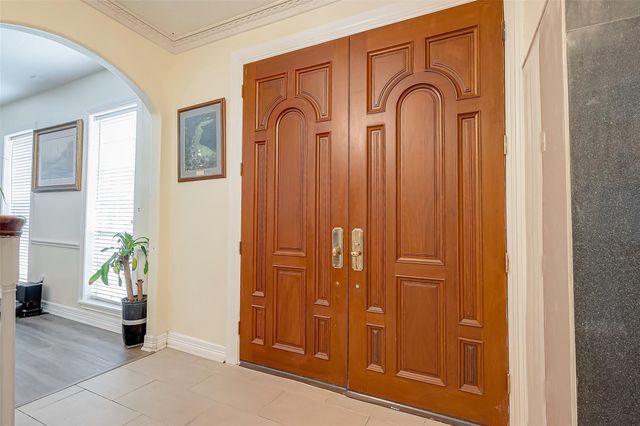 1407 Ella Circle, Houston, TX 77090