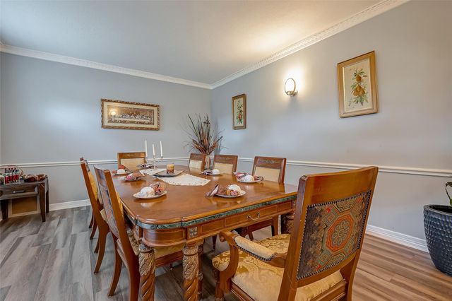 1407 Ella Circle, Houston, TX 77090