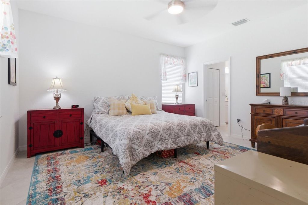 Image 18 of property listing at 19060 CABERNET COURT, Venice, FL 34293