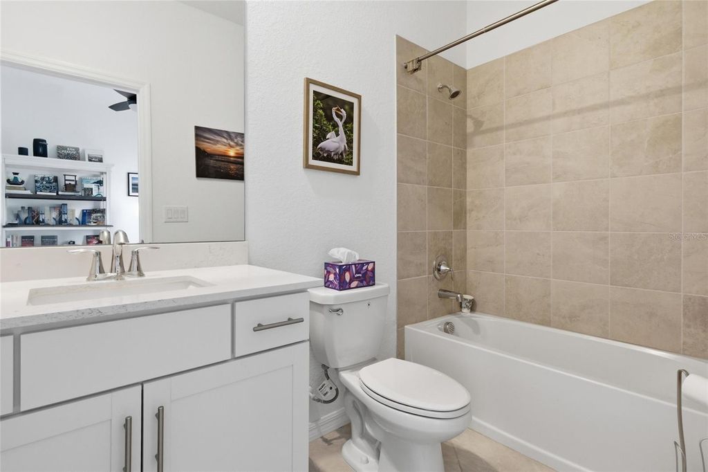 Image 21 of property listing at 19060 CABERNET COURT, Venice, FL 34293