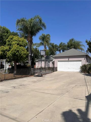 174 Penfield Street, Pomona, CA 91768