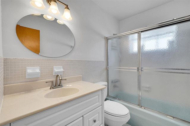2705 ROOSEVELT Street, Hollywood, FL 33020