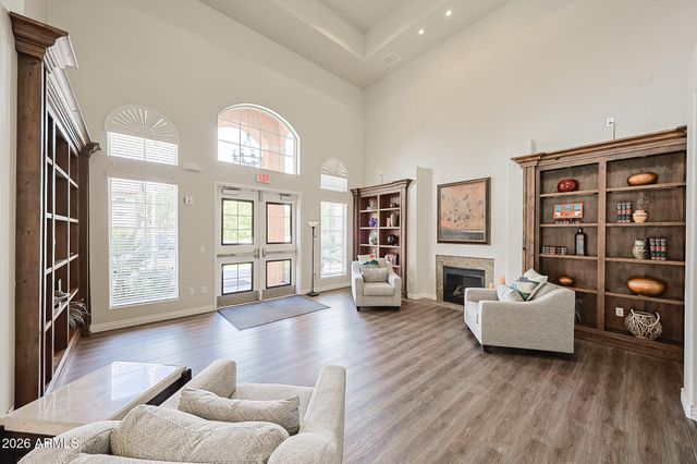 14575 W MOUNTAIN VIEW Boulevard 10313, Surprise, AZ 85374