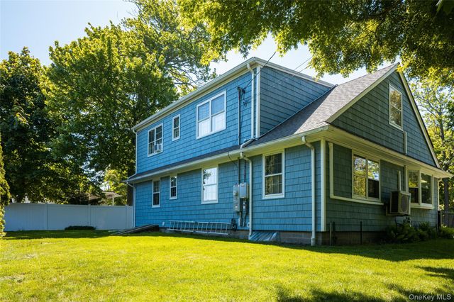 195 Sound Beach Boulevard, Sound Beach, NY 11789