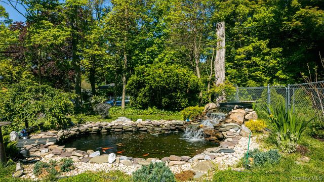 195 Sound Beach Boulevard, Sound Beach, NY 11789