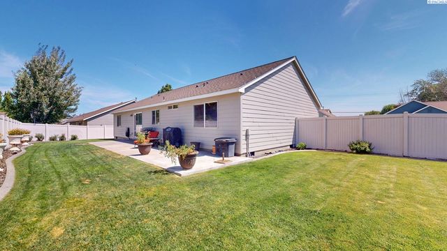 4010 S Palouse Street, Kennewick, WA 99337