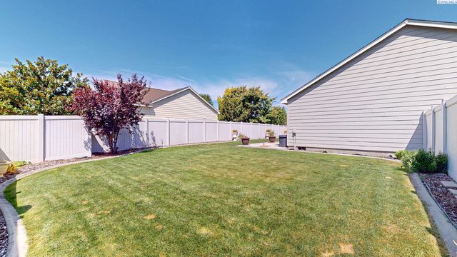 4010 S Palouse Street, Kennewick, WA 99337