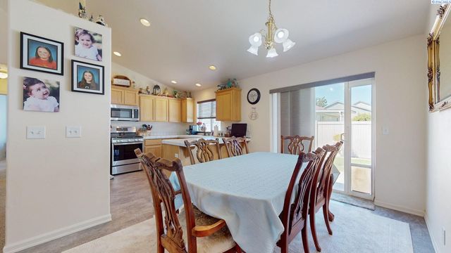 4010 S Palouse Street, Kennewick, WA 99337
