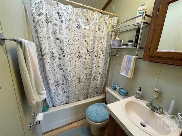 20 Clipper Circle, Hartwell, GA 30643