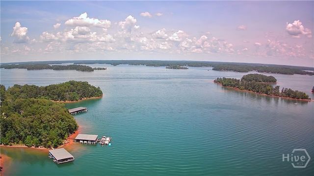 20 Clipper Circle, Hartwell, GA 30643