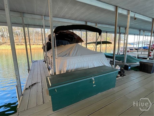 20 Clipper Circle, Hartwell, GA 30643