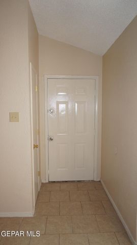 6069 BRIDALVEIL Drive, El Paso, TX 79924