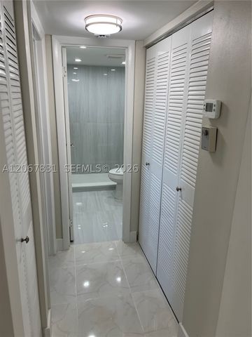 5900 NW 44th St 405, Lauderhill, FL 33319