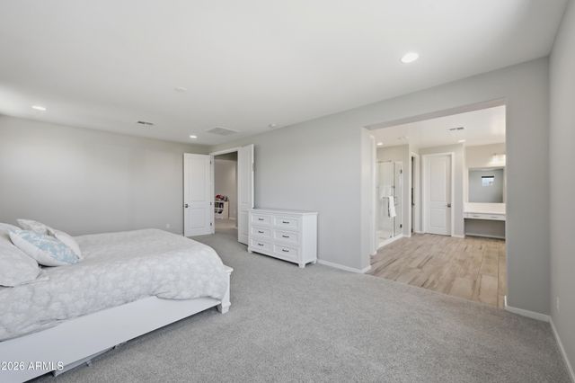 2296 E CANARY Drive, Gilbert, AZ 85297