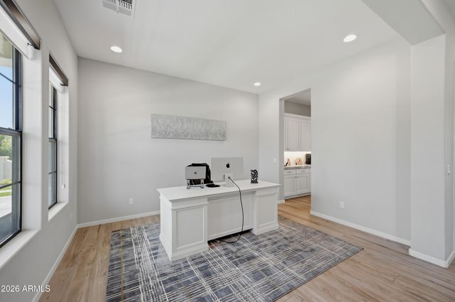 2296 E CANARY Drive, Gilbert, AZ 85297