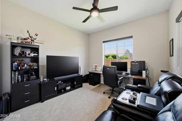 2296 E CANARY Drive, Gilbert, AZ 85297