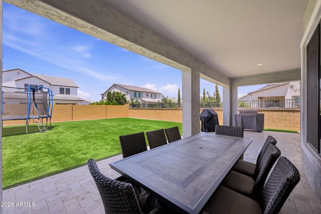 2296 E CANARY Drive, Gilbert, AZ 85297