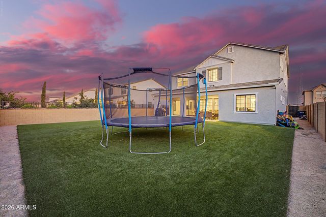 2296 E CANARY Drive, Gilbert, AZ 85297