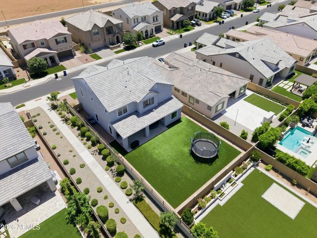 2296 E CANARY Drive, Gilbert, AZ 85297