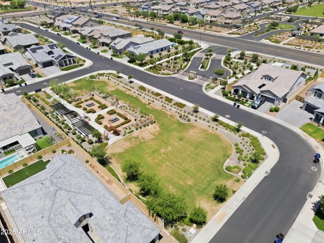 2296 E CANARY Drive, Gilbert, AZ 85297