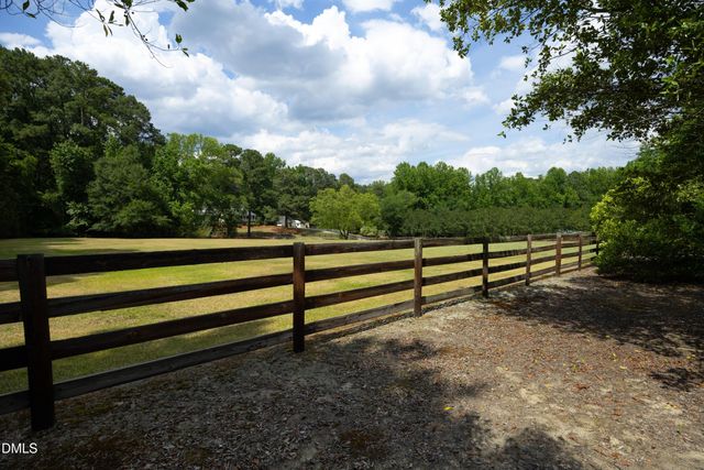 4205 Millpoint Drive, Wake Forest, NC 27587