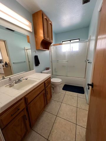 32644 Quail Lane, Yokuts Valley, CA 93675