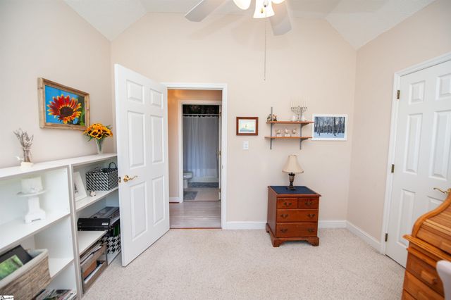 815 White Magnolia Drive, Inman, SC 29349