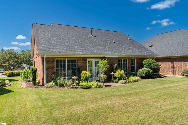 815 White Magnolia Drive, Inman, SC 29349