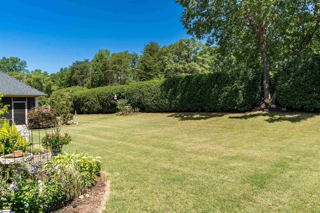 815 White Magnolia Drive, Inman, SC 29349
