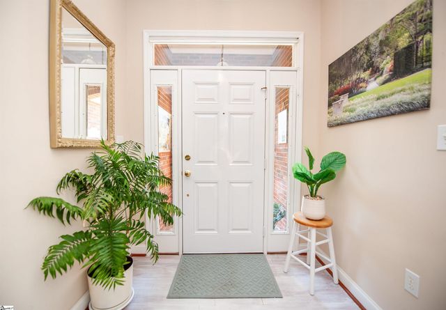 815 White Magnolia Drive, Inman, SC 29349