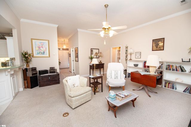 815 White Magnolia Drive, Inman, SC 29349