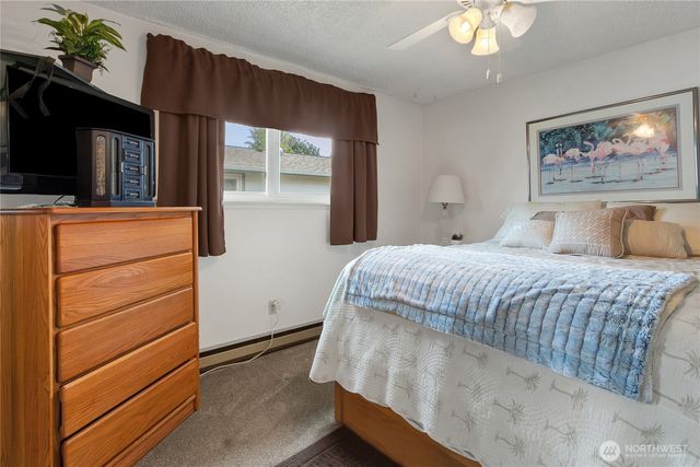 6953 S Madison Street, Tacoma, WA 98409