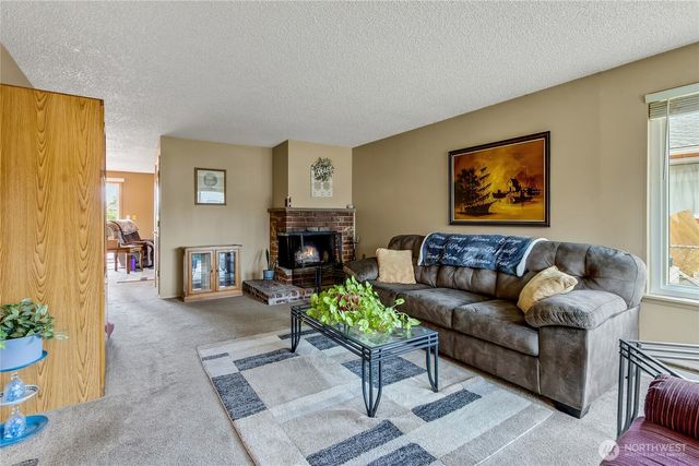 6953 S Madison Street, Tacoma, WA 98409