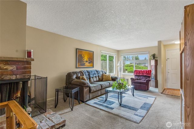 6953 S Madison Street, Tacoma, WA 98409