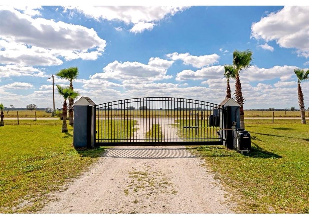 35495 SINGLETARY ROAD, Myakka City, FL 34251