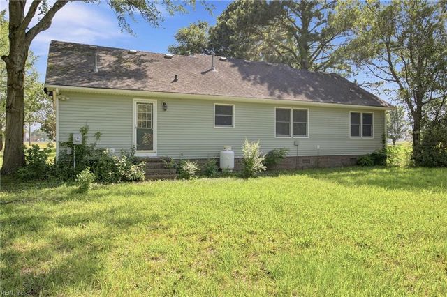 861 Tulls Creek RD, Moyock, NC 27958