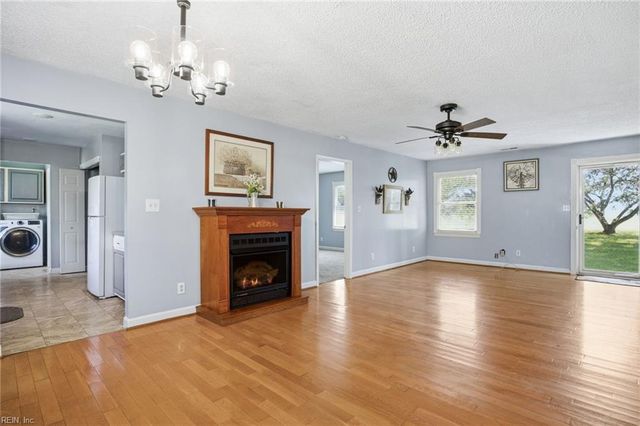 861 Tulls Creek RD, Moyock, NC 27958