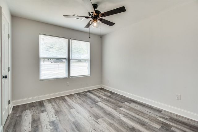 1201 Ridgewood Road, Denison, TX 75020