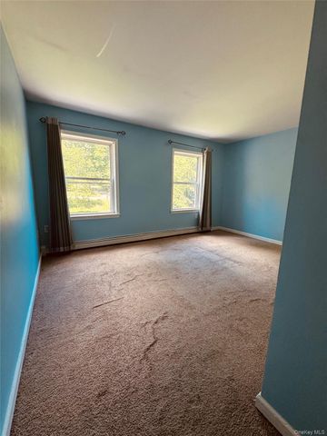 633 Winterton Road, Bloomingburg, NY 12721