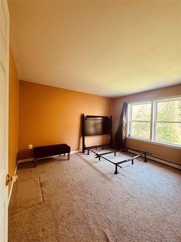 633 Winterton Road, Bloomingburg, NY 12721
