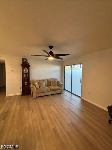 5713 Foxlake DR 4, North Fort Myers, FL 33917