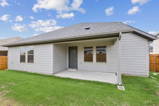 1934 Paddock Lane, Seagoville, TX 75159