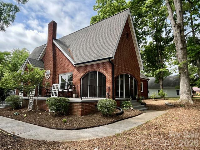 1050 Old Charlotte Road, Concord, NC 28027
