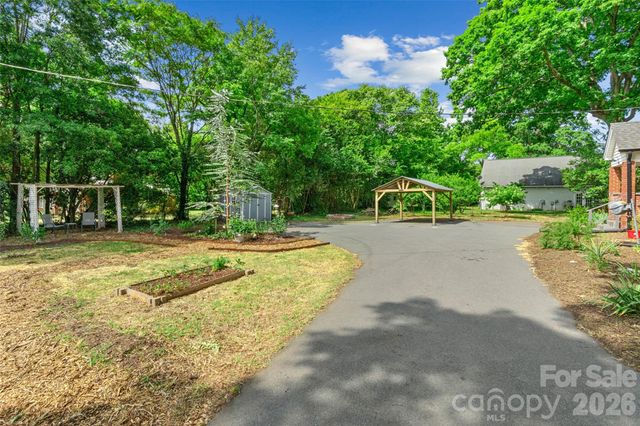 1050 Old Charlotte Road, Concord, NC 28027