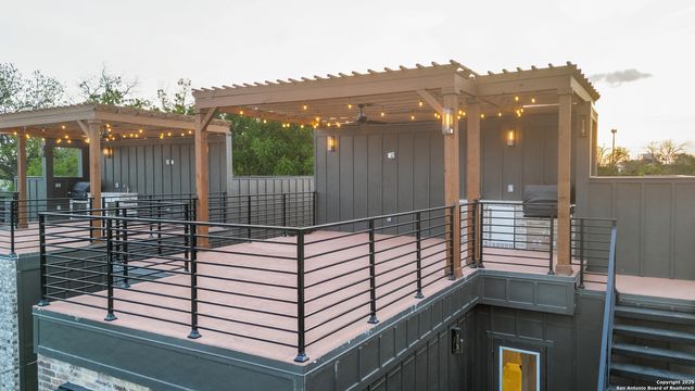 111 Dowdy, San Antonio, TX 78204