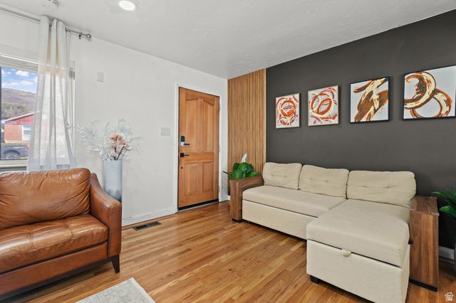 129 N 800 E, Bountiful, UT 84010
