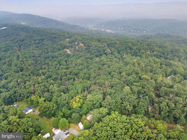 5111 CROOKED RUN RD, Mount Jackson, VA 22842